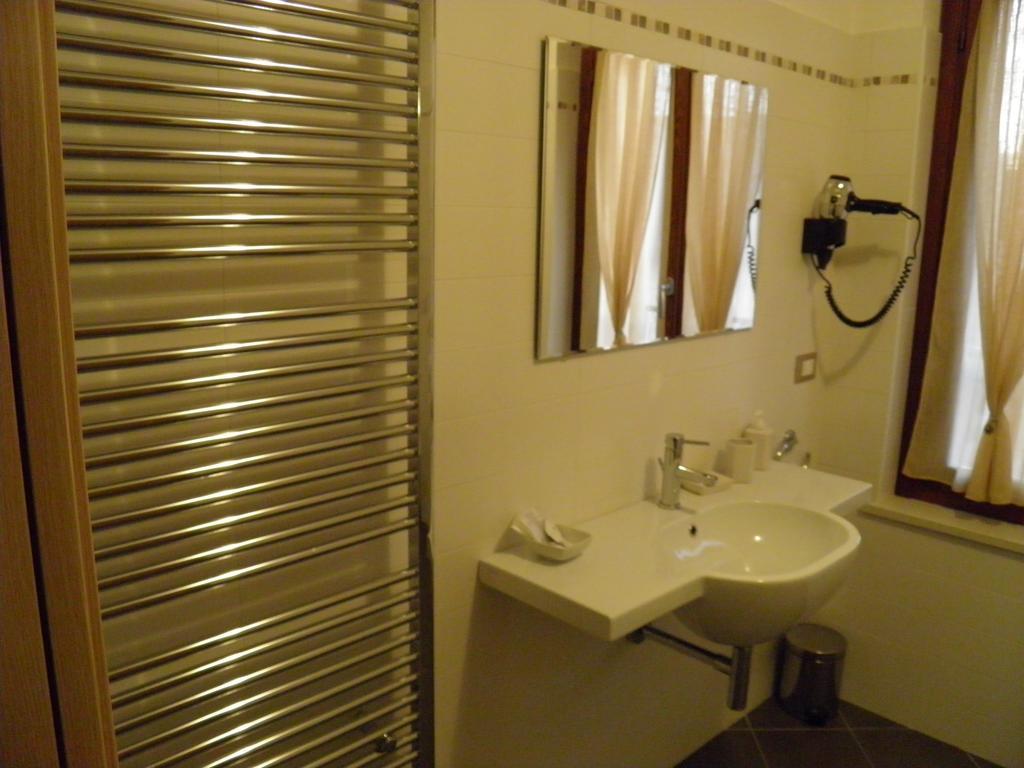 Affittacamere Il Persicone Cornaleto Room photo